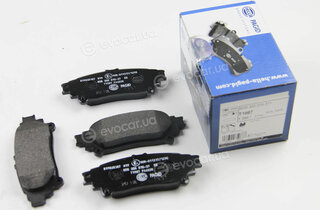 Hella 8DB 355 015-371