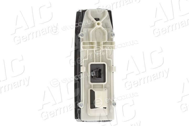 AIC 58863