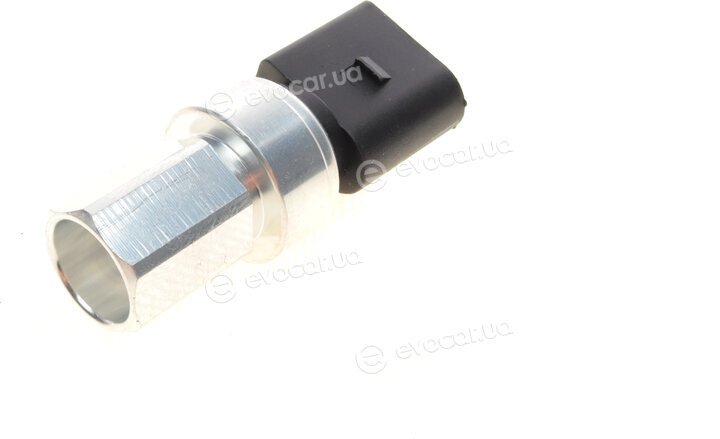 AIC 52535