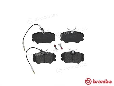 Brembo P 61 035