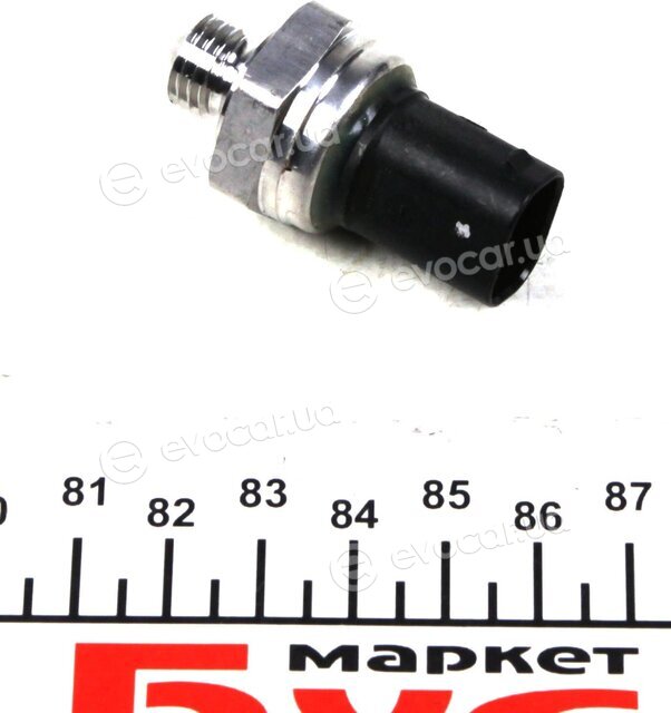 Autotechteile 100 1537