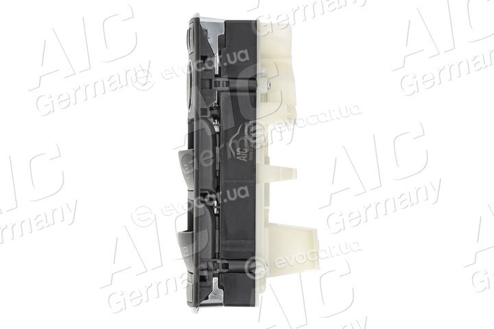 AIC 58863