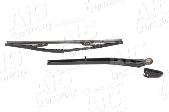 AIC 52924