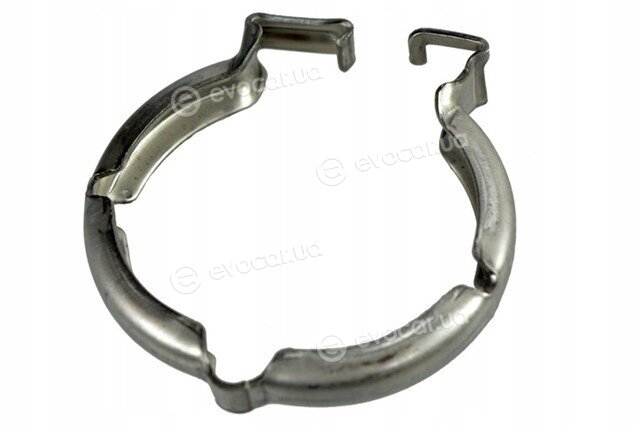 Renault / Nissan 7703083504
