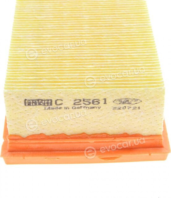 Mann C 2561
