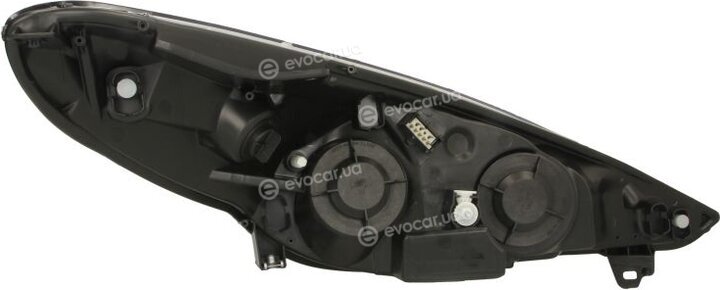 TYC 20-12182-15-2