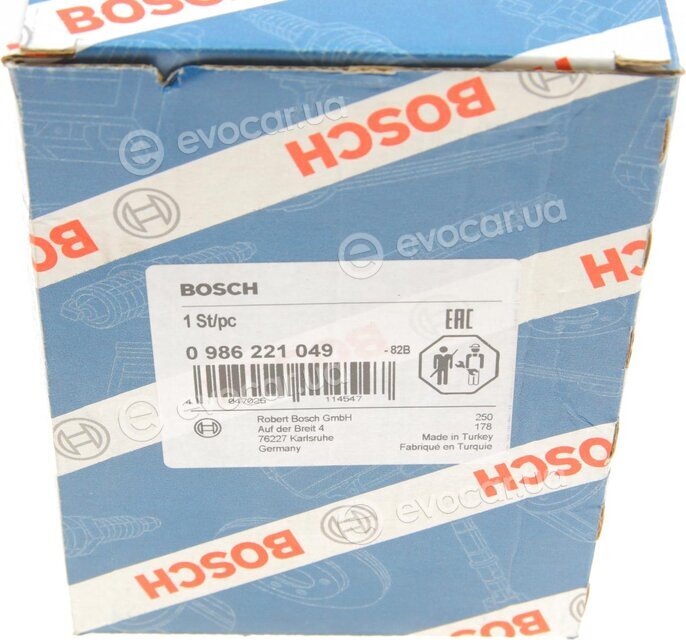 Bosch 0 986 221 049