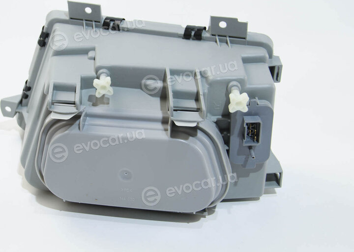 Autotechteile 100 8290