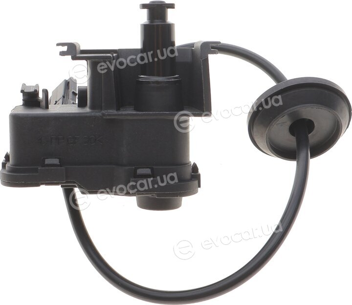AIC 75972