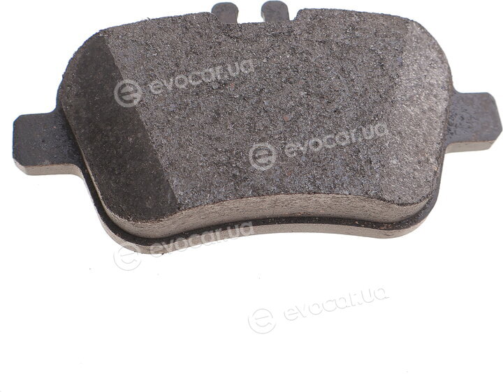 Mercedes-Benz A 000420070590