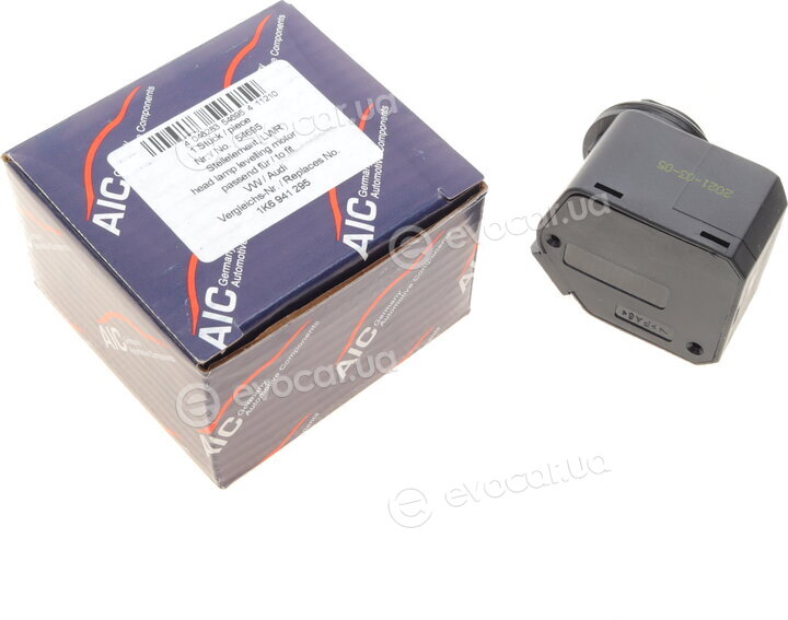 AIC 54695