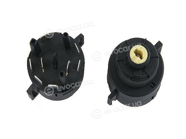 AIC 50823