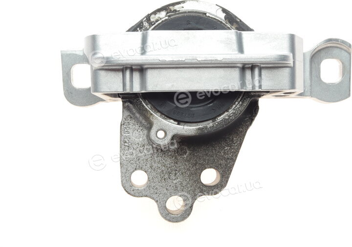 Hutchinson 586821