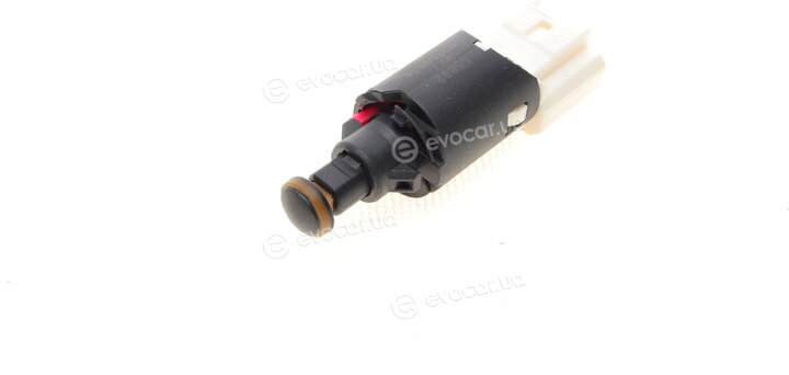 AIC 55882