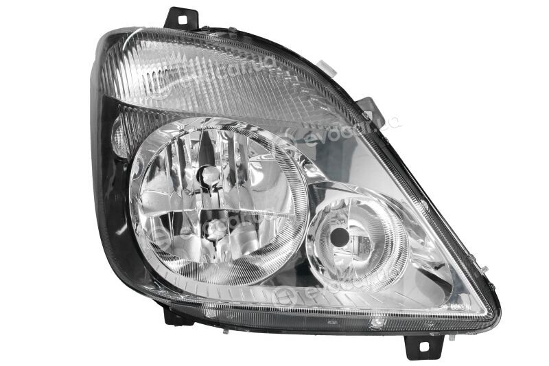 TYC 20-11813-15-2