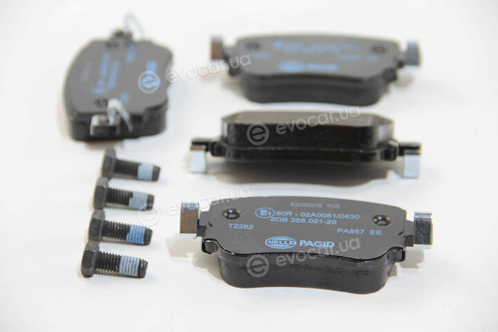 Hella 8DB 355 021-291