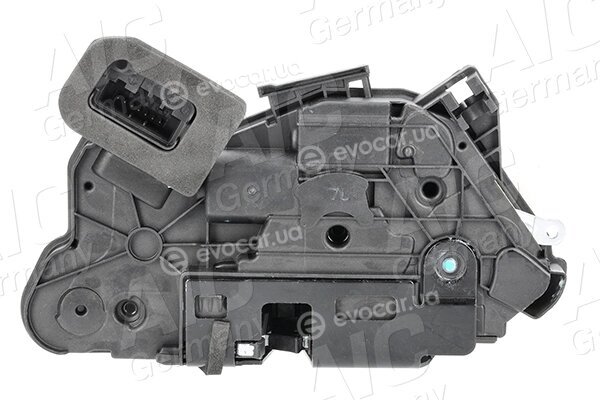 AIC 56182