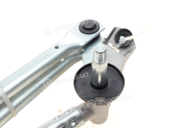 AIC 56766
