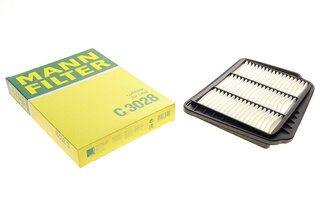 Mann C 3028