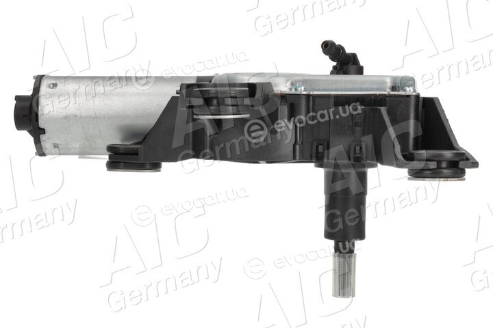 AIC 56123