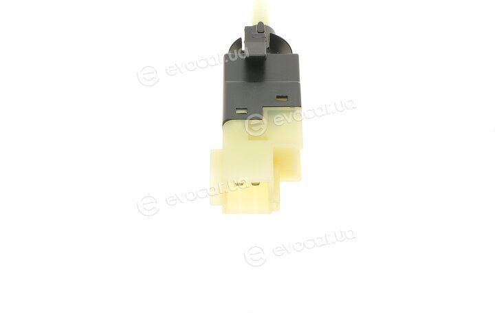 AIC 53152