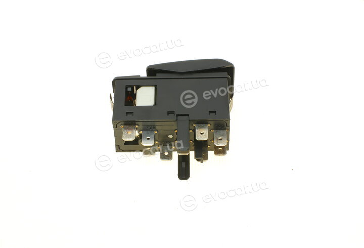 AIC 50743