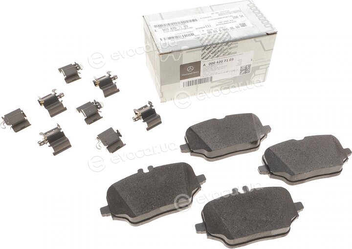 Mercedes-Benz A0004207103