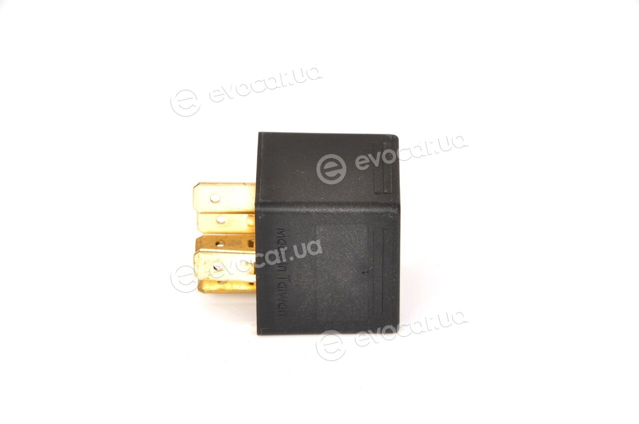 Bosch 0 986 AH0 204