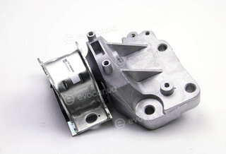 Metalcaucho / STC 05270