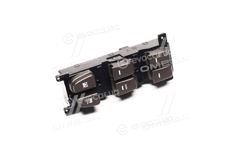 Kia / Hyundai 93570-3K600