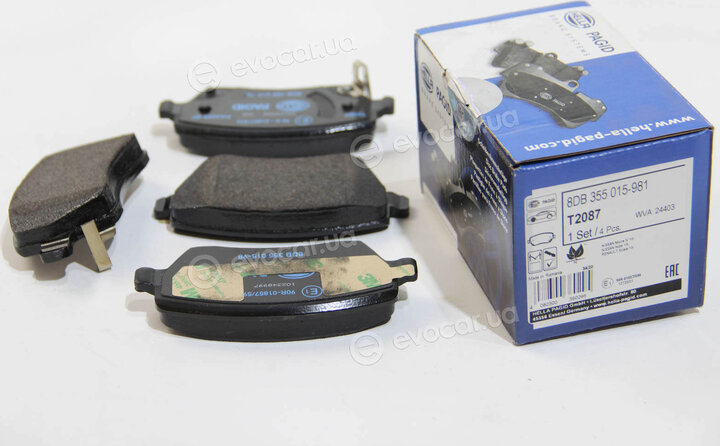 Hella 8DB 355 015-981