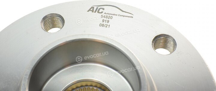 AIC 54820