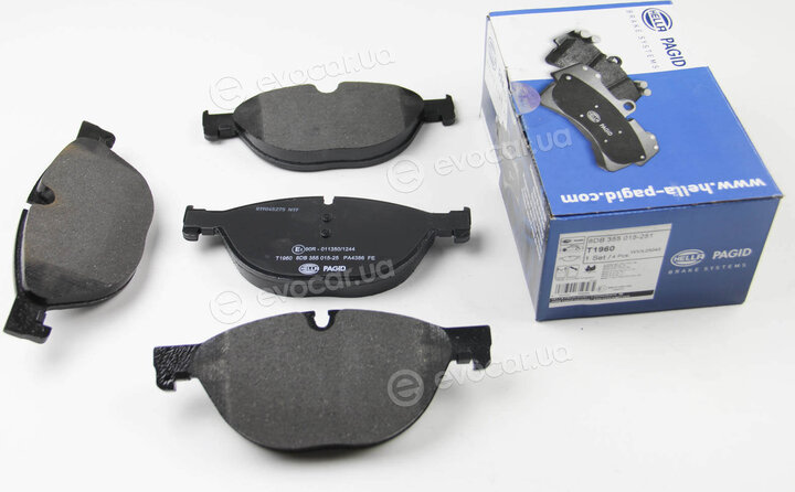 Hella 8DB 355 015-251