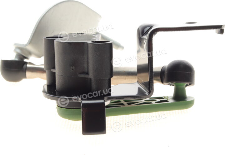 AIC 70990