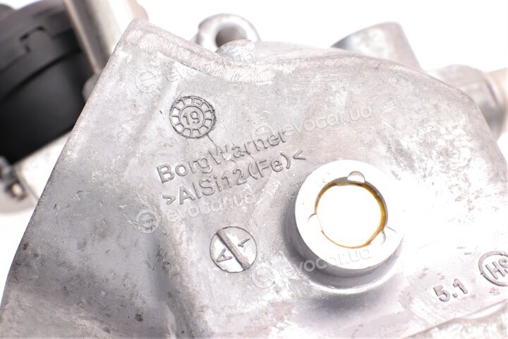 Renault / Nissan 147357086R