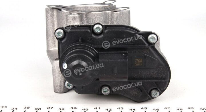 Renault / Nissan 8200797706