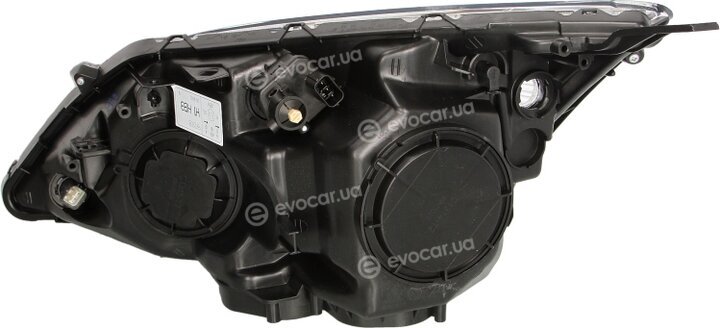TYC 20-11451-16-2