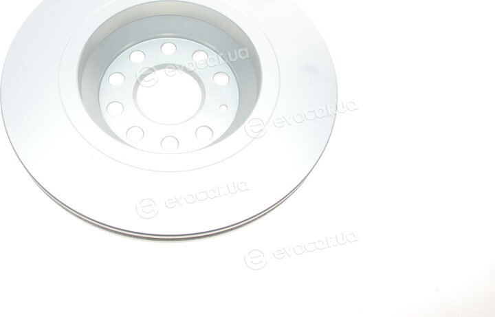 Bosch 0 986 479 303