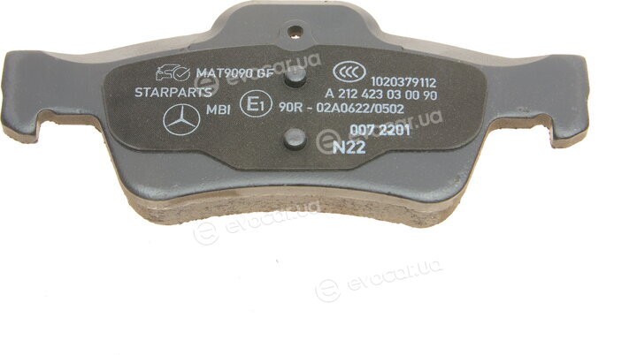 Mercedes-Benz A000420960490