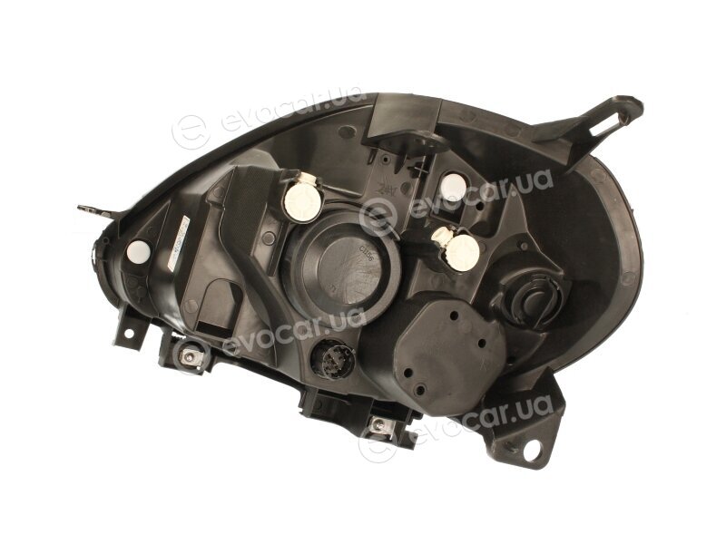 TYC 20-12261-05-2