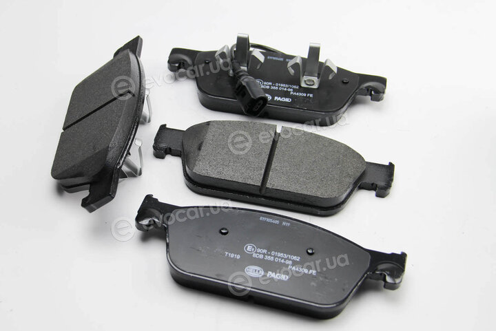 Hella 8DB 355 014-981