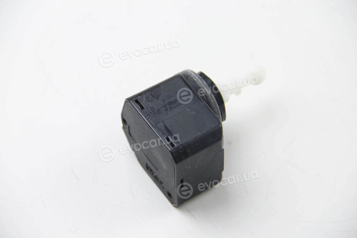 Hella 6NM 008 830-601