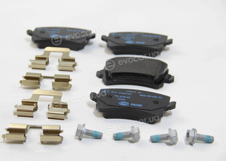 Hella 8DB 355 025-331