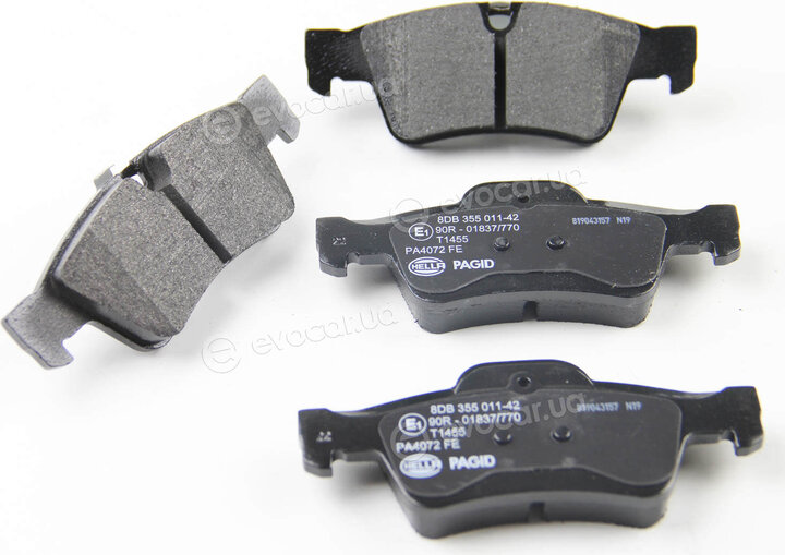 Hella 8DB 355 011-421