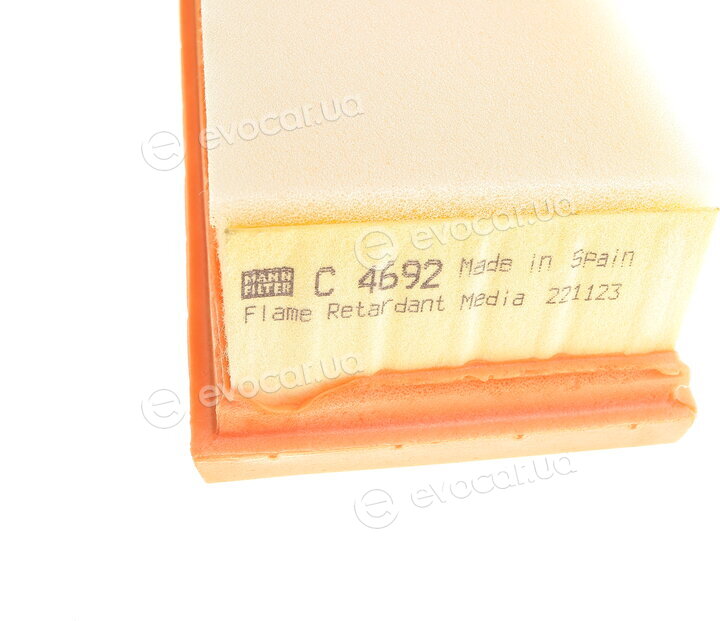 Mann C 4692