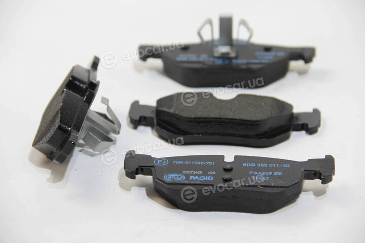Hella 8DB 355 011-301