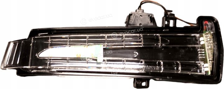Mercedes-Benz A2129067301