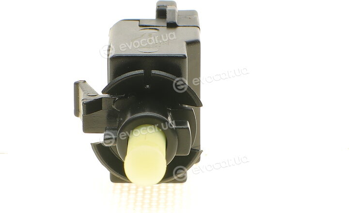 AIC 51871