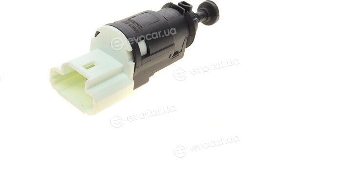 AIC 56028