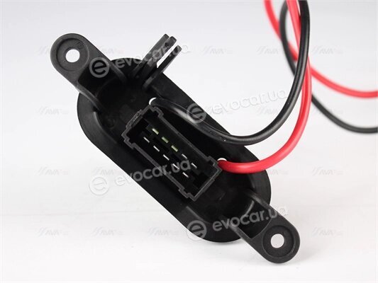 AVA RTR009